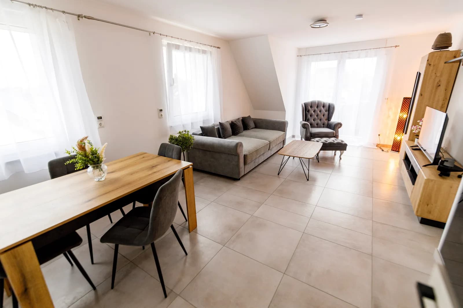 Josef Apartments